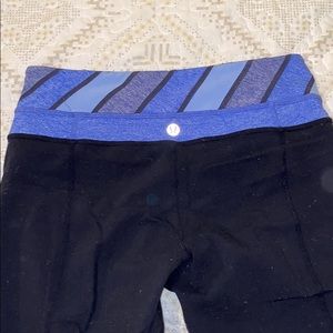 LULULEMON REVERSIBLE BLACK GROOVE YOGA PANTS